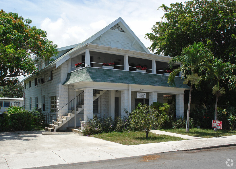 605 S J St, Lake Worth, FL à vendre - Photo principale – Image 1 sur 14