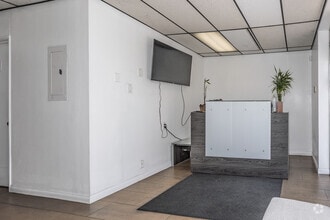 1429 W 130th St, Gardena, CA à louer Photo intérieure– Image 1 sur 15