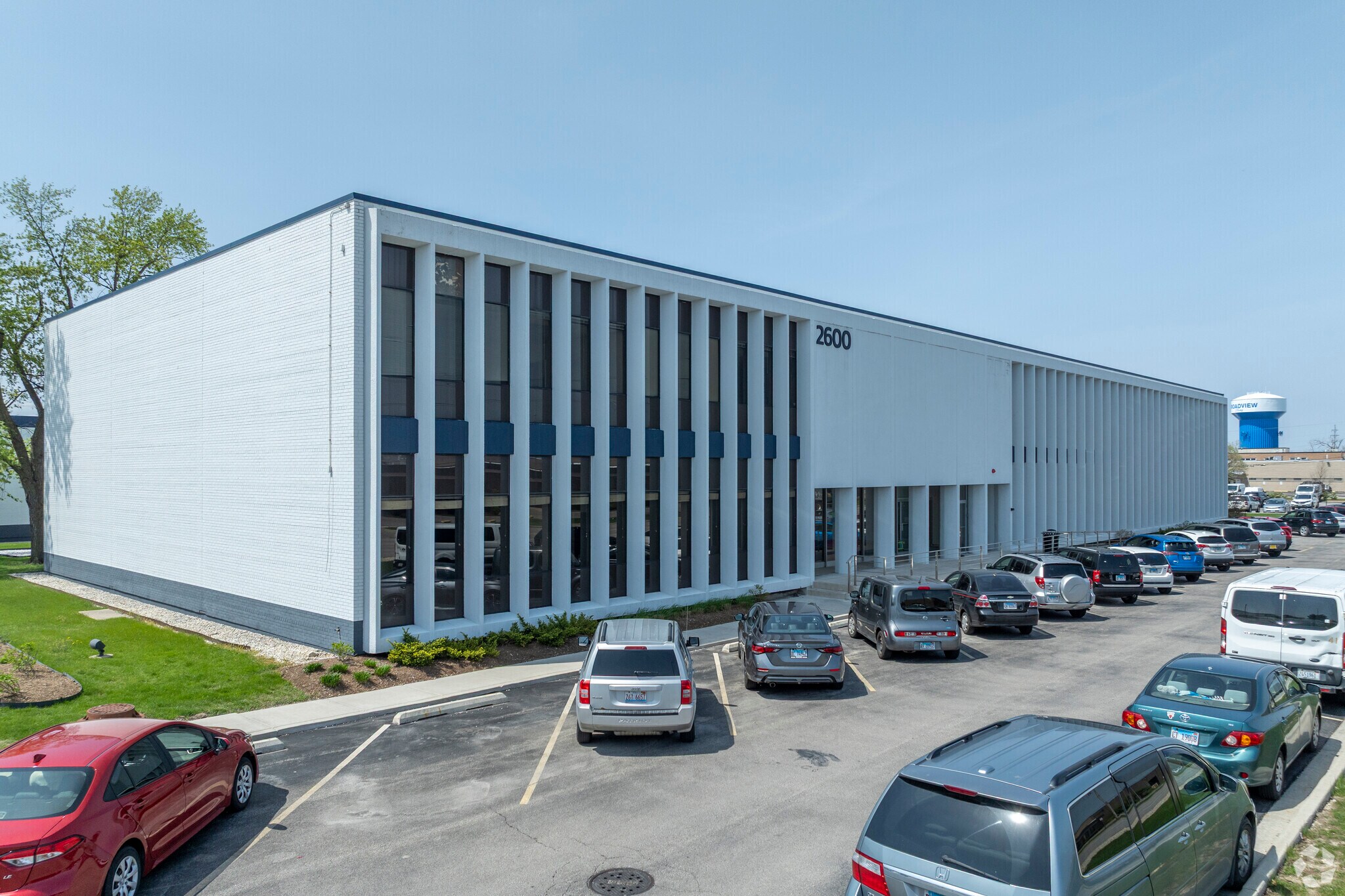 2600 S 25th Ave, Broadview, IL à louer Photo de l’immeuble– Image 1 sur 32