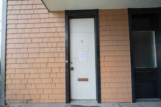 215 N San Mateo Dr, San Mateo, CA à louer Photo intérieure– Image 1 sur 25