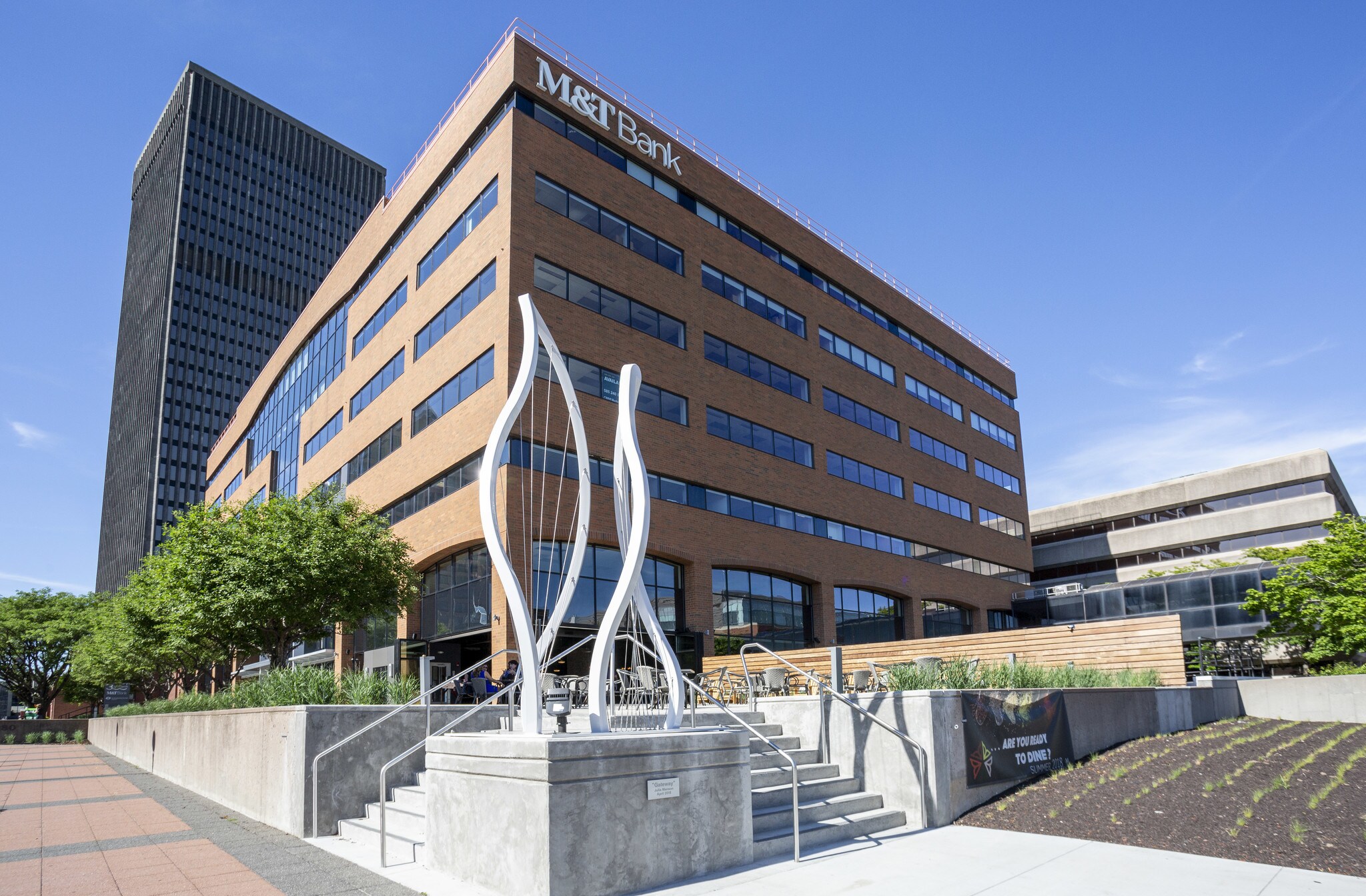 180 S Clinton Ave, Rochester, NY à louer Photo de l’immeuble– Image 1 sur 20