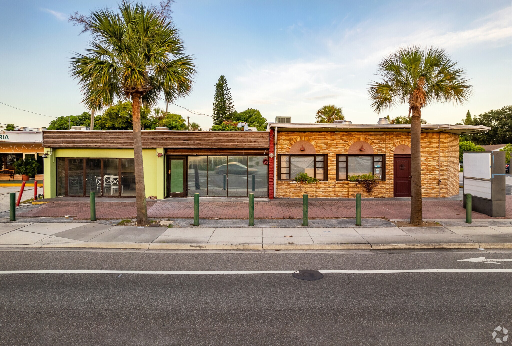 7736 Blind Pass Rd, Saint Pete Beach, FL à vendre Photo principale– Image 1 sur 11