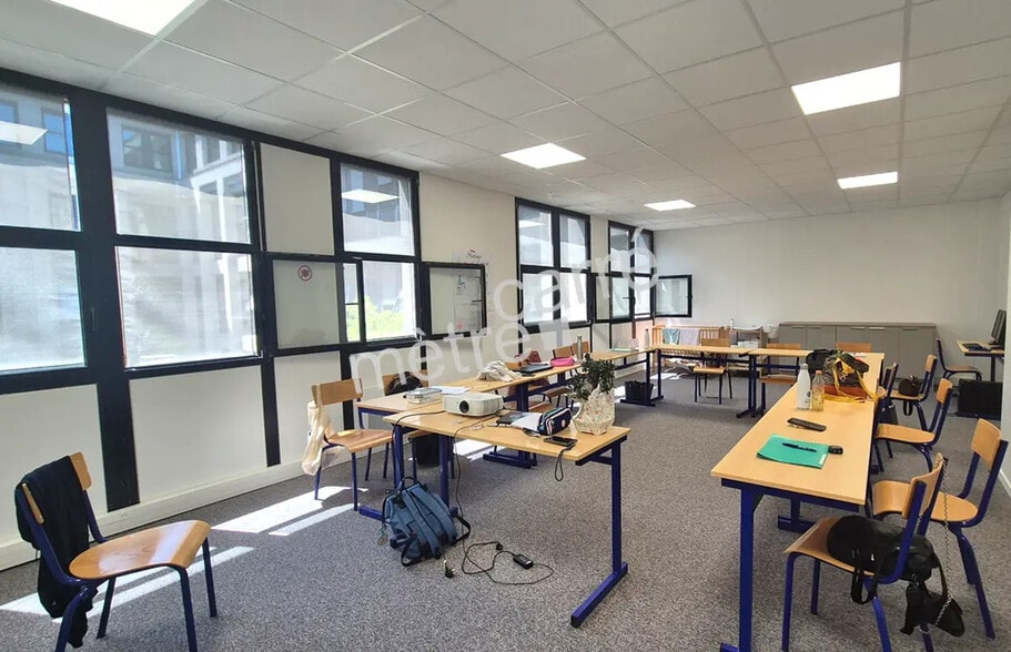 Bureau dans Nantes à louer - Photo de l’immeuble – Image 1 sur 4