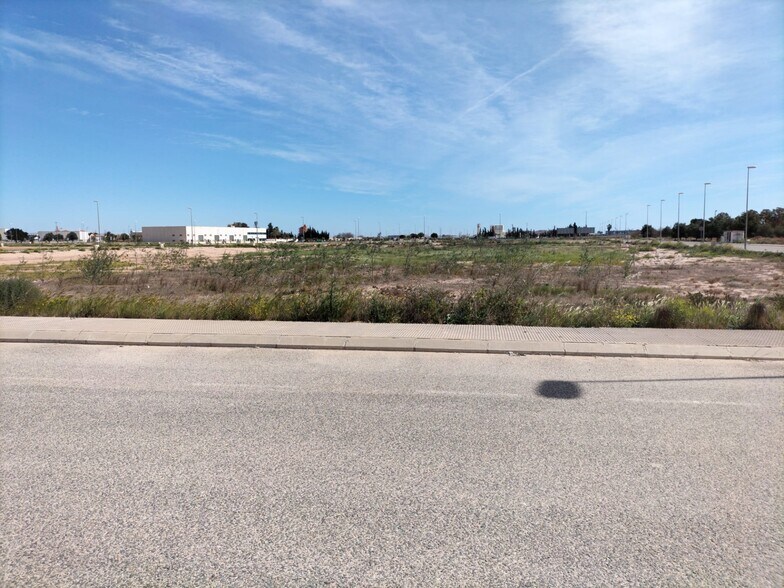 Industriel/Logistique dans Cox à vendre - Plan de site – Image 2 sur 2