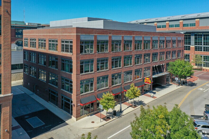 295-303 W Marconi Blvd, Columbus, OH à louer - Photo de l’immeuble – Image 1 sur 4