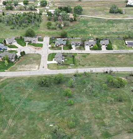 2000-BLK N Brady St, Abilene, KS à vendre - Autre – Image 2 sur 4