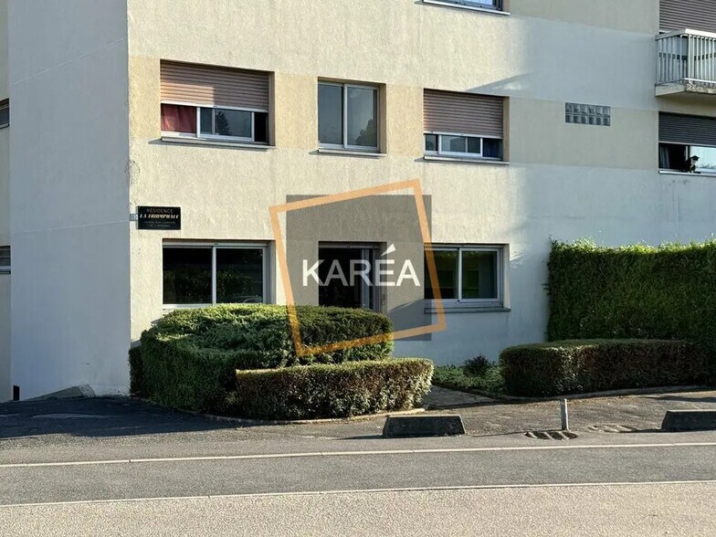 Bureau dans Meaux à vendre - Photo de l’immeuble – Image 2 sur 5