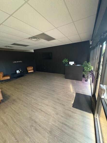 2419 N Fayetteville St, Asheboro, NC à louer - Photo intérieure – Image 3 sur 10