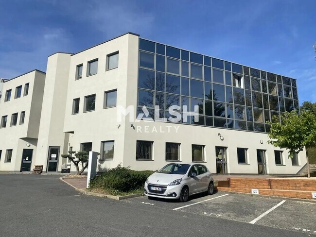 Plus de détails pour Bureau à louer