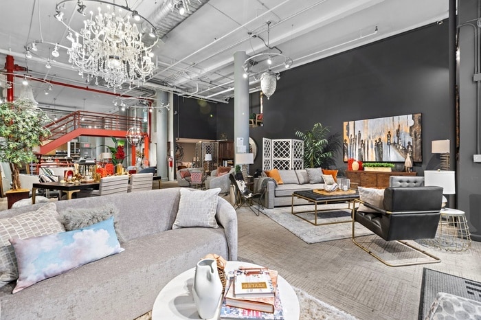 44 W 24th St, New York, NY 10010 - Lot Retail -  - Photo intérieure - Image 1 of 9