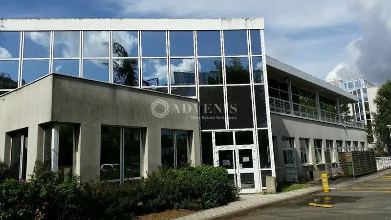 Bureau dans Vélizy-Villacoublay à louer - Photo de l’immeuble – Image 3 sur 4