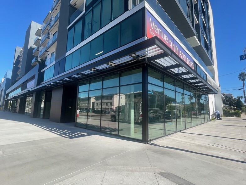 3688 Overland Ave, Los Angeles, CA à louer - Photo de l’immeuble – Image 2 sur 6
