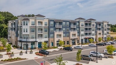 Bridgeport Way & Knotts Point Lane, Suffolk, VA à louer Photo de l’immeuble– Image 2 sur 8