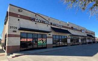 Plus de détails pour 3709 Old Denton Rd, Carrollton, TX - Local commercial à louer