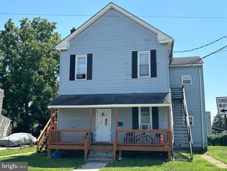 Plus de détails pour 41 Carpenter St, Woodbury, NJ - Logement à vendre