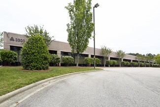 Plus de détails pour 3300 Regency Pky, Cary, NC - Local d'activités à louer