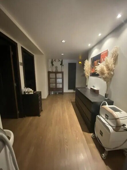 Local commercial dans Le Havre à louer - Photo intérieure – Image 3 sur 7