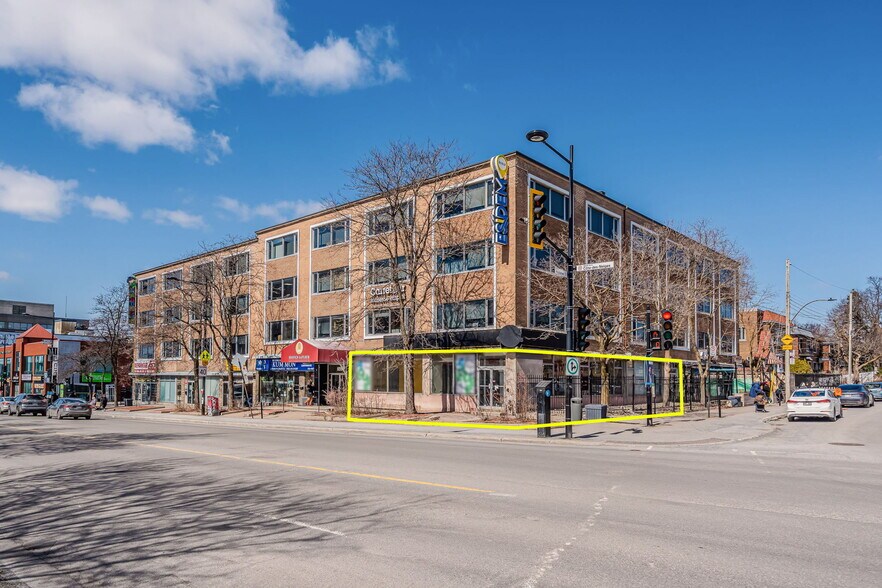 6555 Ch De La Côte-Des-Neiges, Montréal, QC à louer - Photo de l’immeuble – Image 2 sur 7