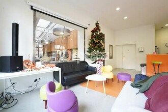 51 Montée De La Grande Côte, Lyon à louer Photo intérieure– Image 1 sur 8