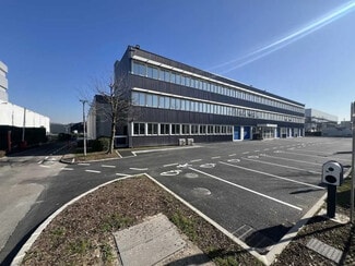Plus de détails pour 11 Avenue Albert Einstein, Le Blanc-Mesnil - Bureau, Industriel/Logistique à louer