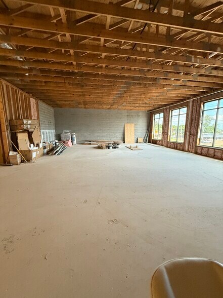499 S Gloster St, Tupelo, MS à louer - Photo de l’immeuble – Image 3 sur 10