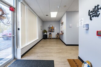 1023 Pittsburgh Rd, Uniontown, PA à louer Photo intérieure– Image 1 sur 13