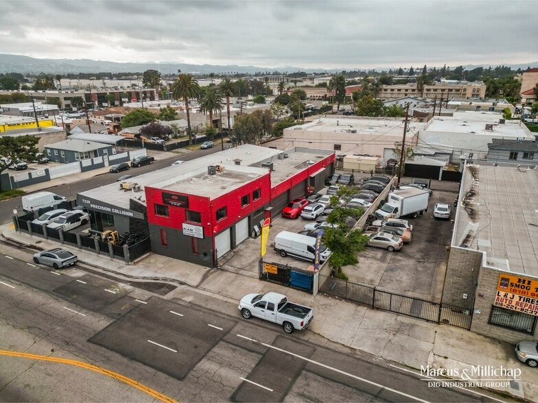 7243 Woodley Ave, Van Nuys, CA à vendre - Photo de l’immeuble – Image 3 sur 6