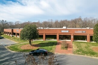 Plus de détails pour 1337 Hundred Oaks Dr, Charlotte, NC - Bureau à louer