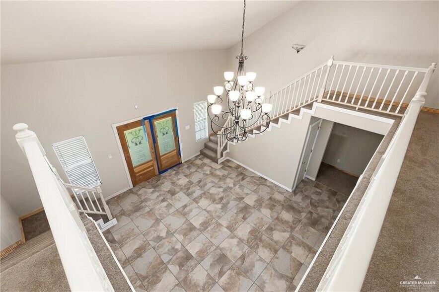 7209 N Mile 6 Rd, Weslaco, TX à vendre - Photo intérieure – Image 3 sur 25