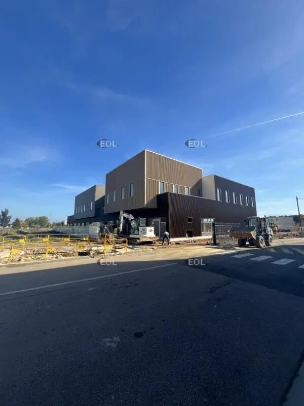 Local d'activités dans Buchelay à vendre Photo principale– Image 1 sur 4