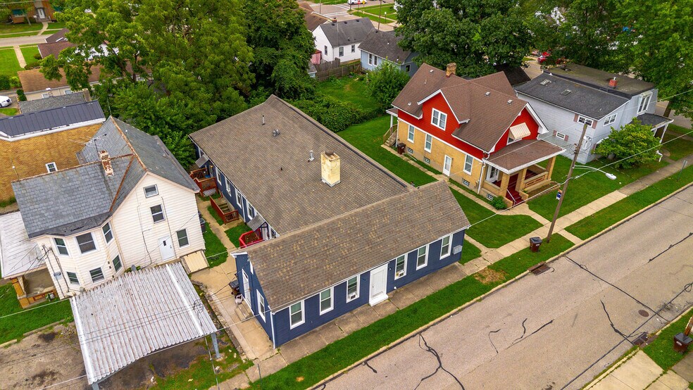 7508 Elizabeth St, Cincinnati, OH à vendre - Photo de l’immeuble – Image 1 sur 26