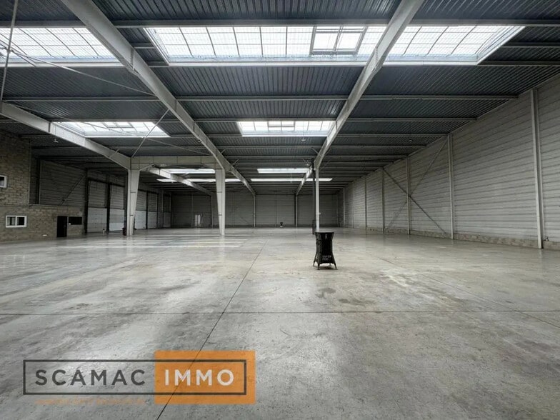 22 Rue Des Cerisiers, 91090 Lisses, Lisses à louer - Photo de l’immeuble – Image 2 sur 8