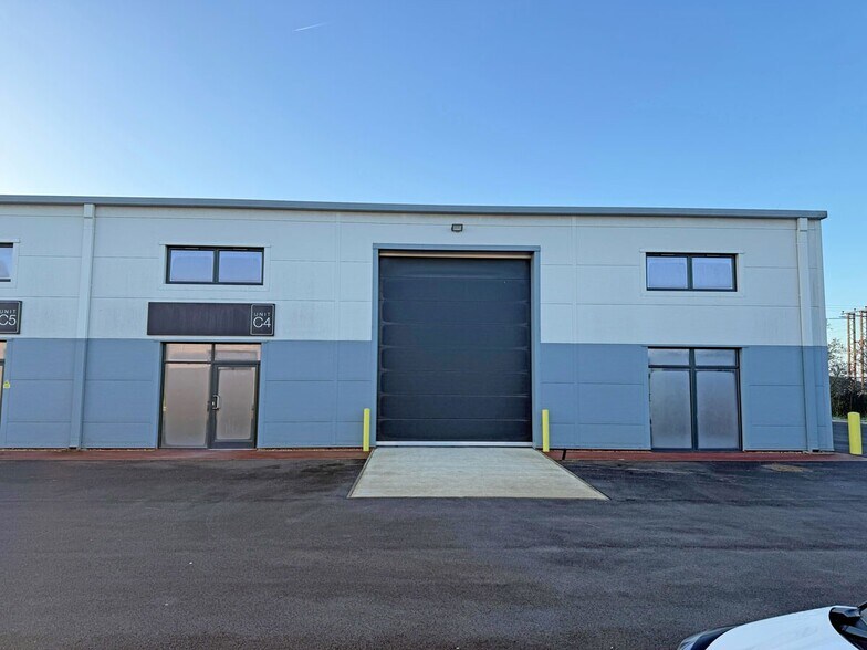 Diamond Dr, Hailsham à louer - Photo de l’immeuble – Image 3 sur 4