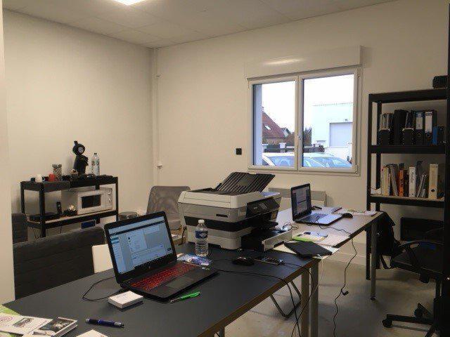 Local d’activités dans Sennecey-lès-Dijon à louer Photo intérieure– Image 1 sur 5