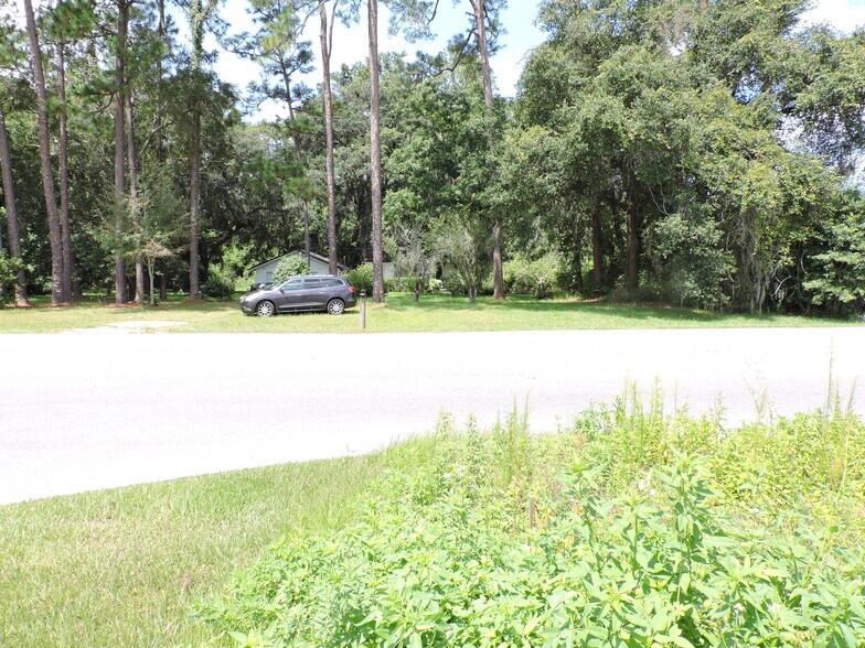 12606 Yellow Bluff Rd, Jacksonville, FL à vendre - Photo de l’immeuble – Image 2 sur 28