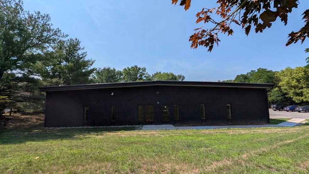 59 Chambers Brook Rd, Branchburg, NJ à vendre - Photo de l’immeuble – Image 3 sur 16