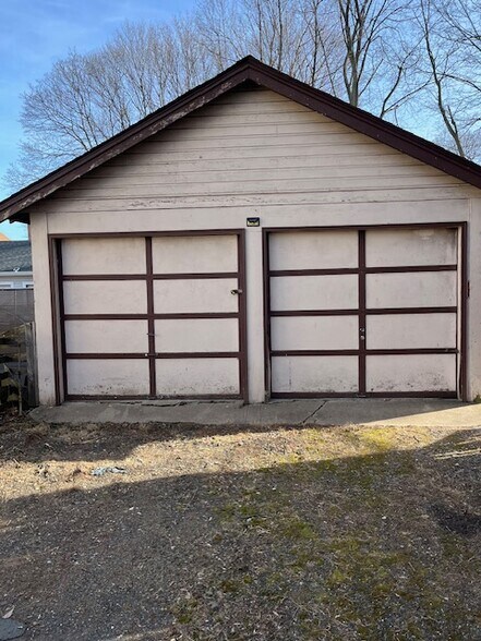 51 Griswold St, Meriden, CT à vendre - Photo de l’immeuble – Image 3 sur 6