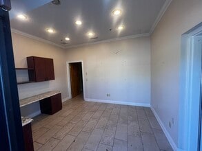 8110 Cypress Plaza Dr, Jacksonville, FL à louer Photo intérieure– Image 2 sur 4