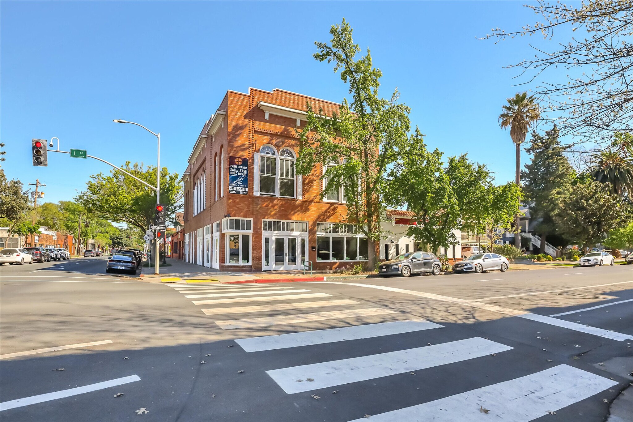 2101 L & 2107 L St. Retail portefeuille de 2 biens à vendre sur LoopNet.fr Photo principale– Image 1 sur 55