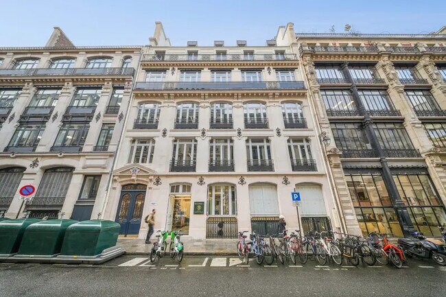 Plus de détails pour Bureau à louer