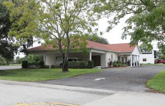 Plus de détails pour 2701 Lee Blvd, Lehigh Acres, FL - Local commercial à vendre