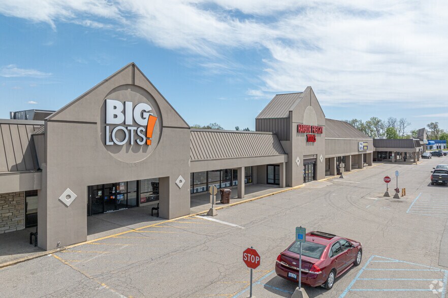 3500-3518 Plainfield Ave NE, Grand Rapids, MI à louer - Photo principale – Image 1 sur 2