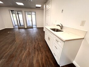 2665 30th St, Santa Monica, CA à louer Photo intérieure– Image 1 sur 7