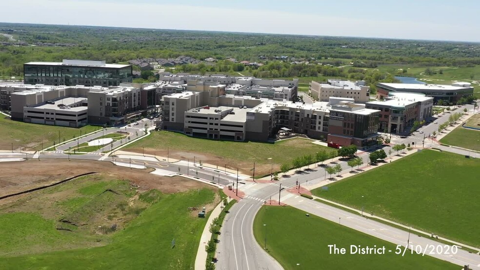 W 87th St Pky, Lenexa, KS à louer - Vidéo sur l’annonce professionnelle – Image 3 sur 22