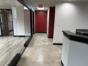 375 Municipal Dr, Richardson, TX à louer Photo intérieure– Image 2 sur 5