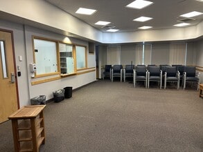 3550 Main St, Springfield, MA à louer Photo intérieure– Image 1 sur 11