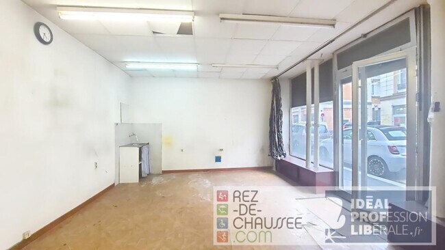 Plus de détails pour Bureau à vendre