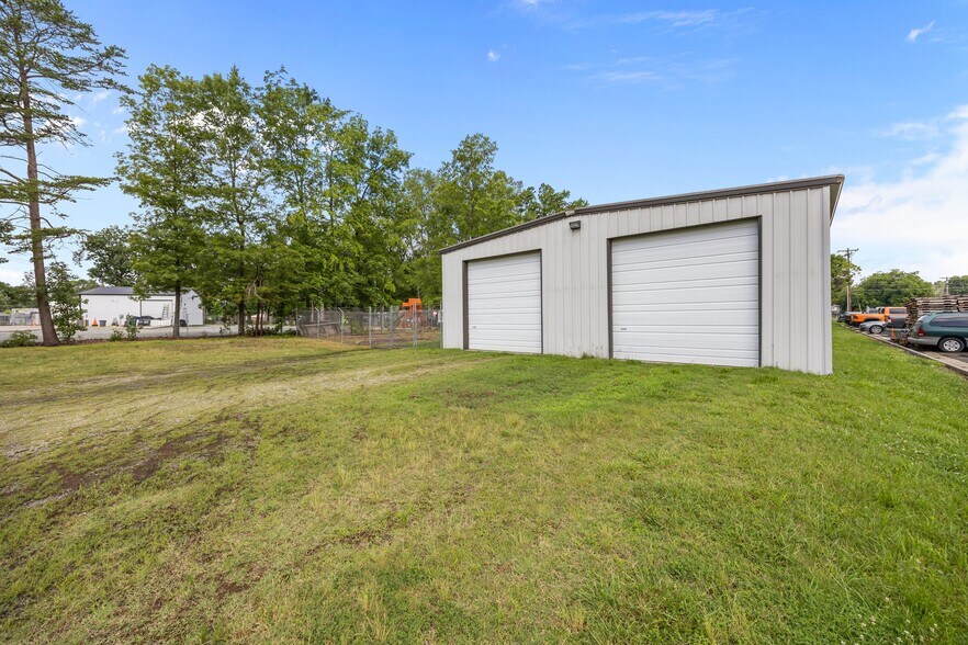 808 E Parker St, Graham, NC à vendre - Photo de l’immeuble – Image 3 sur 34