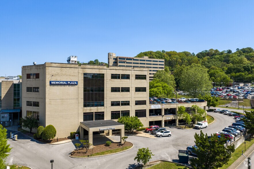 605 Glenwood Ave, Chattanooga, TN à louer - Photo principale – Image 1 sur 16
