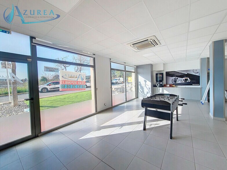 Local commercial dans Antibes à louer - Photo intérieure – Image 3 sur 10